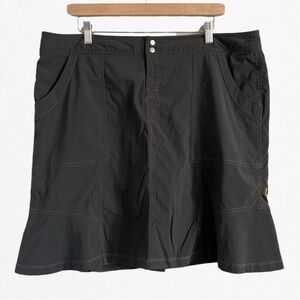 LUCY Women’s Dark Grey Skort with Front & Back Pockets Size XL
